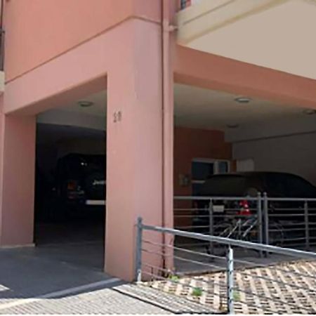 Menta Retro - Central Spot Apartments Volos Luaran gambar