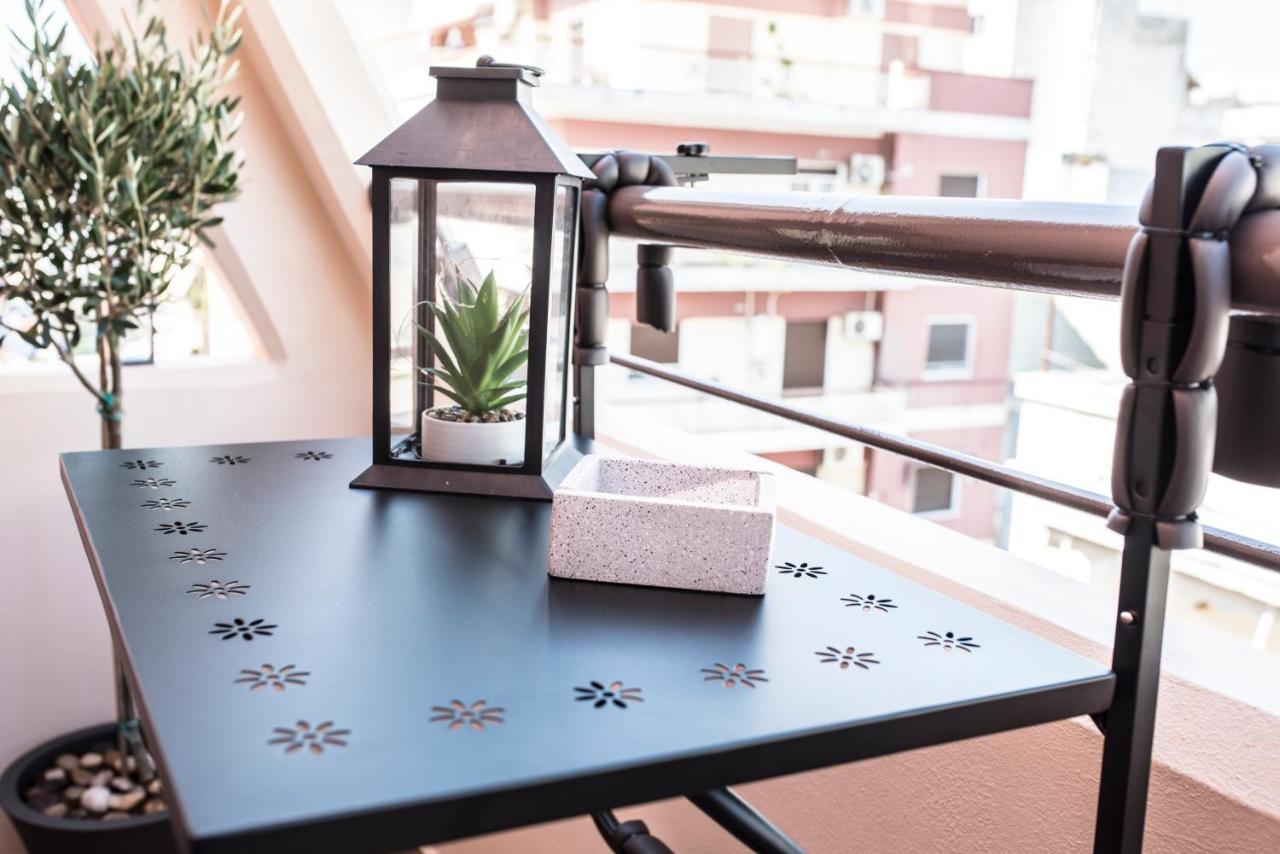 Menta Retro - Central Spot Apartments Volos Luaran gambar
