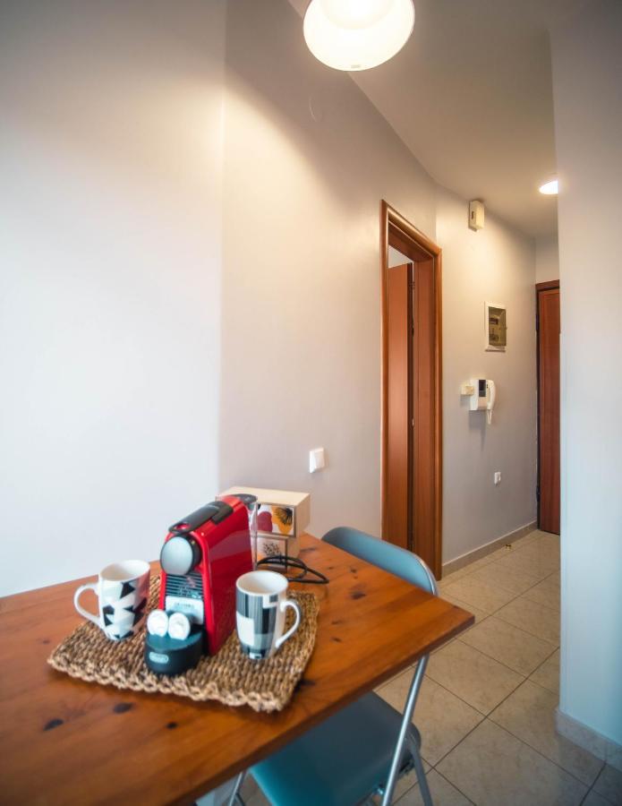 Menta Retro - Central Spot Apartments Volos Luaran gambar