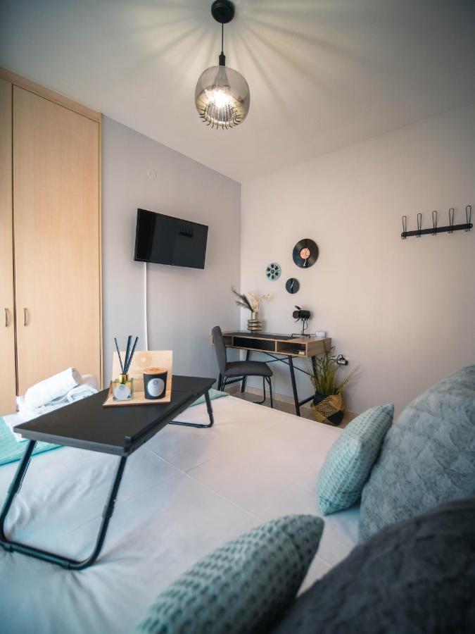 Menta Retro - Central Spot Apartments Volos Luaran gambar