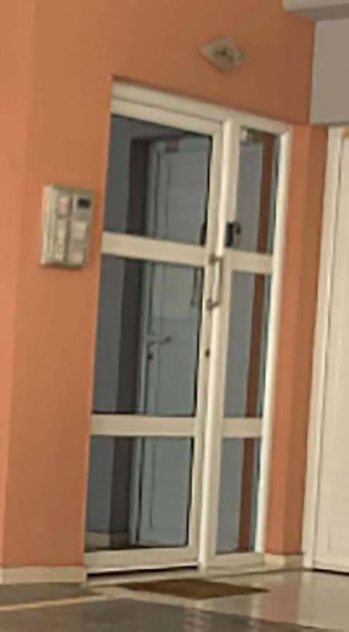 Menta Retro - Central Spot Apartments Volos Luaran gambar